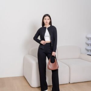 AIJO| Lizzie Cardigan - Atasan Wanita Lengan Panjang Kancing